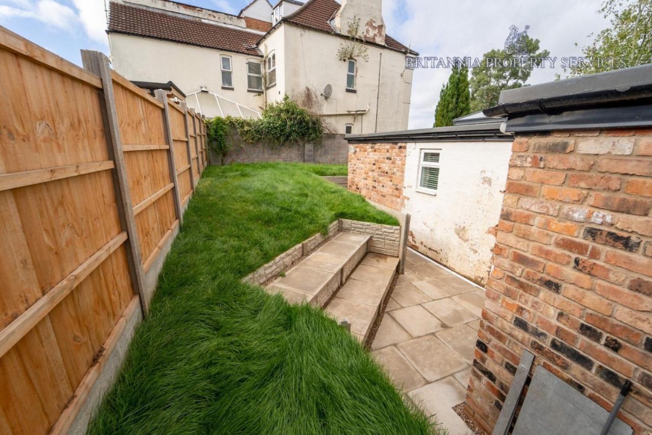 Free Parking Cosy Studios Close To City And Qe And Uob! Birmingam Exterior foto