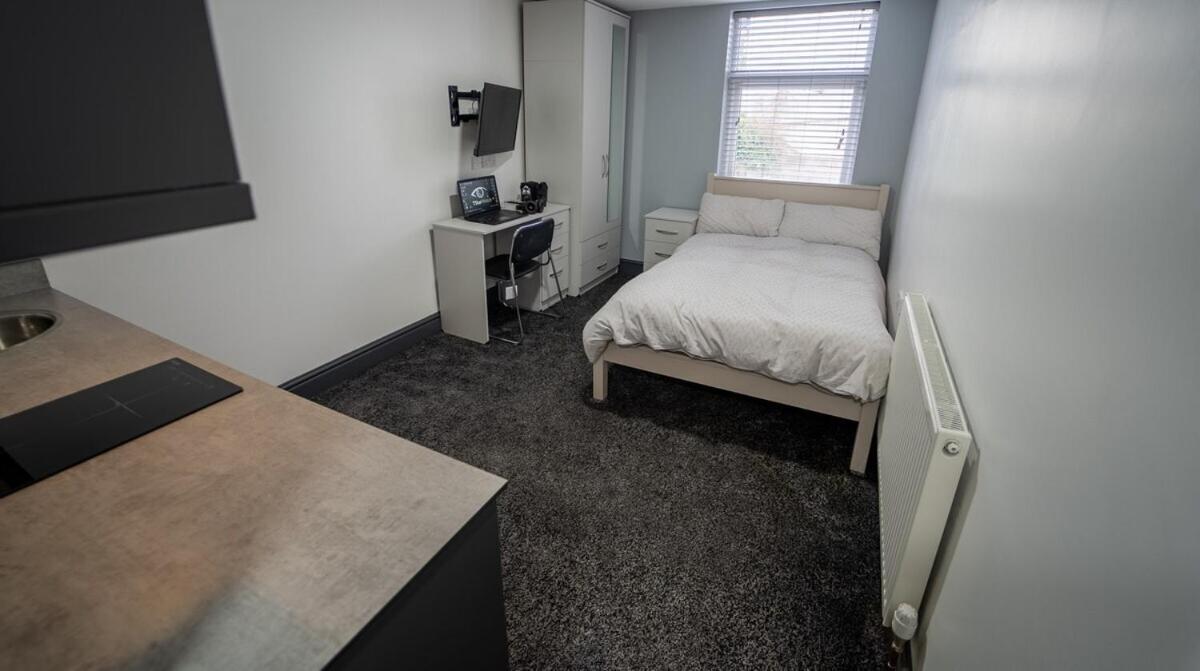 Free Parking Cosy Studios Close To City And Qe And Uob! Birmingam Habitación foto